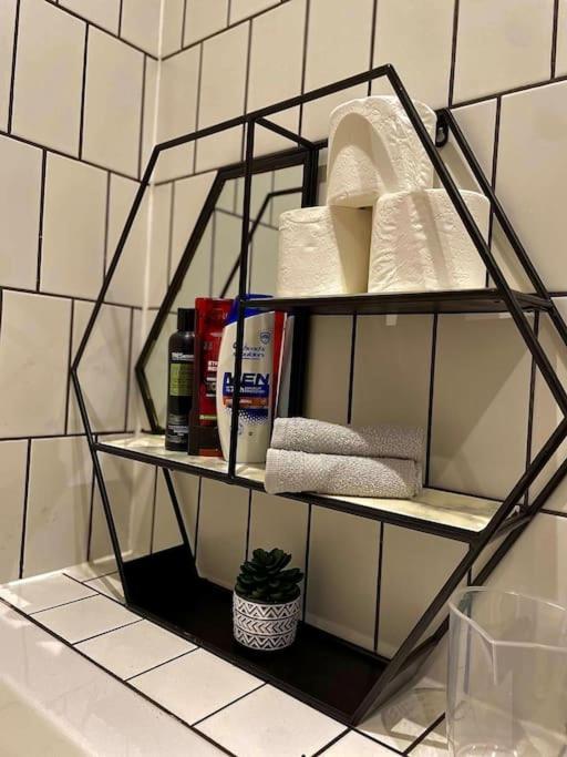 Cityzenretreat - Mezzanine Apartment Sleeps 4 Sheffield City Centre Dış mekan fotoğraf