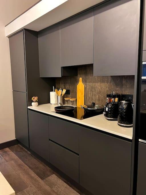 Cityzenretreat - Mezzanine Apartment Sleeps 4 Sheffield City Centre Dış mekan fotoğraf