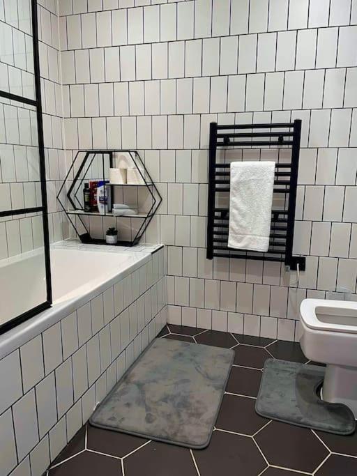 Cityzenretreat - Mezzanine Apartment Sleeps 4 Sheffield City Centre Dış mekan fotoğraf