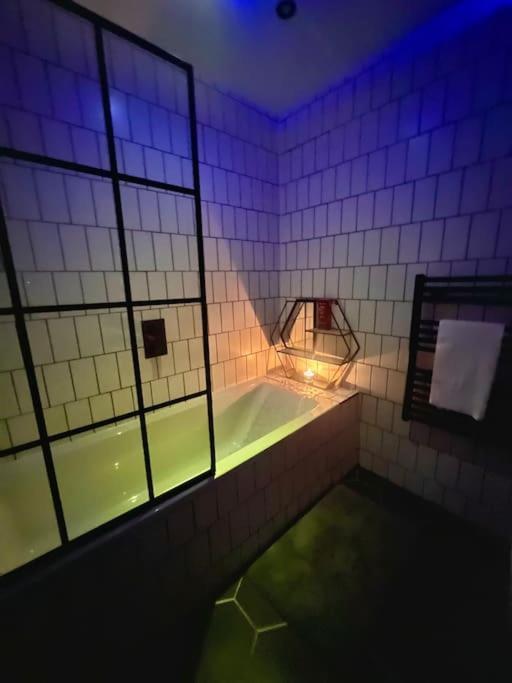 Cityzenretreat - Mezzanine Apartment Sleeps 4 Sheffield City Centre Dış mekan fotoğraf