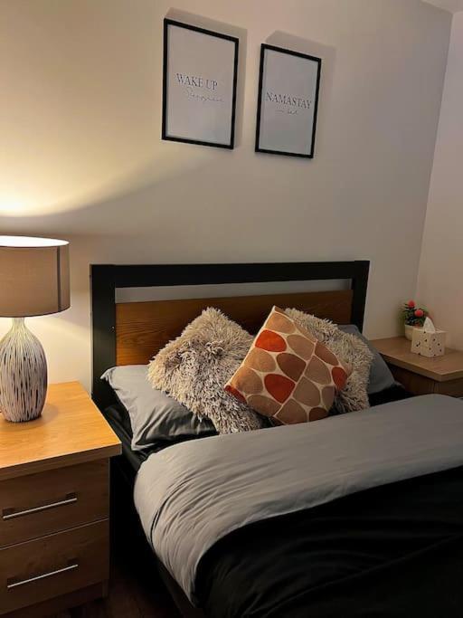 Cityzenretreat - Mezzanine Apartment Sleeps 4 Sheffield City Centre Dış mekan fotoğraf