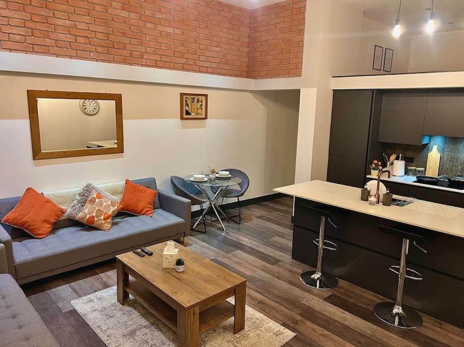 Cityzenretreat - Mezzanine Apartment Sleeps 4 Sheffield City Centre Dış mekan fotoğraf