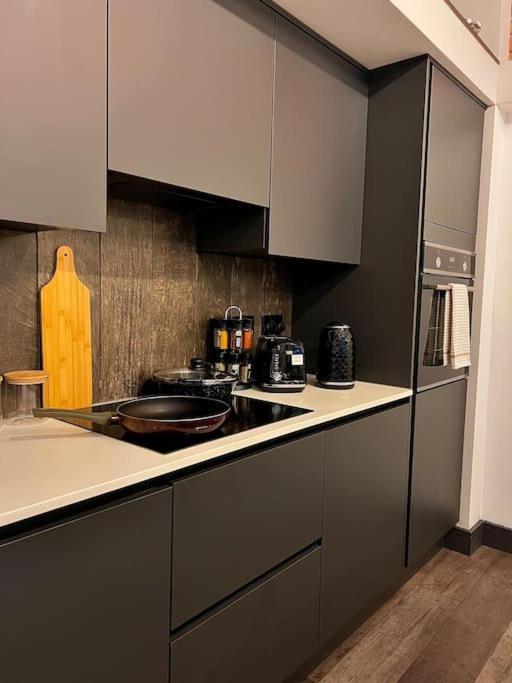 Cityzenretreat - Mezzanine Apartment Sleeps 4 Sheffield City Centre Dış mekan fotoğraf