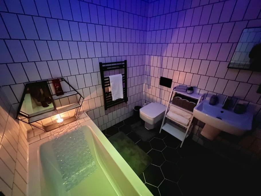 Cityzenretreat - Mezzanine Apartment Sleeps 4 Sheffield City Centre Dış mekan fotoğraf