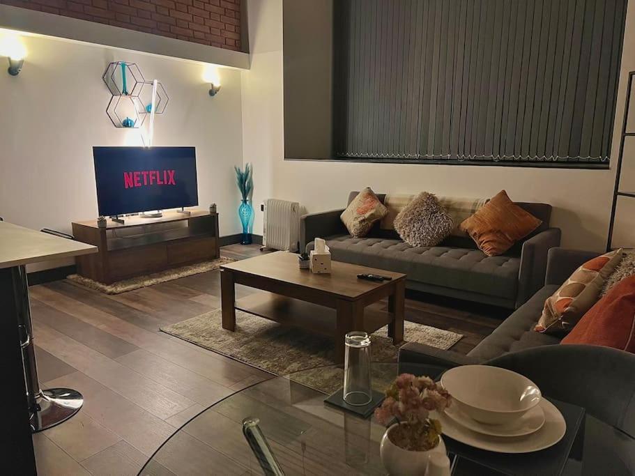 Cityzenretreat - Mezzanine Apartment Sleeps 4 Sheffield City Centre Dış mekan fotoğraf